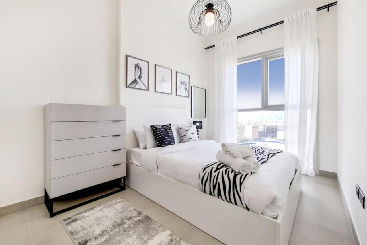 Collective Tower 1, Hills - Vacationer * Dubai