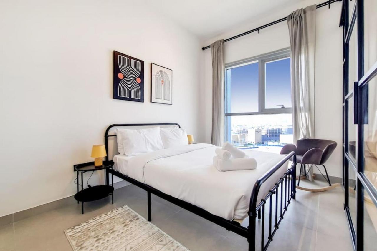 Collective Tower 1, Hills - Vacationer Apartment Dubai