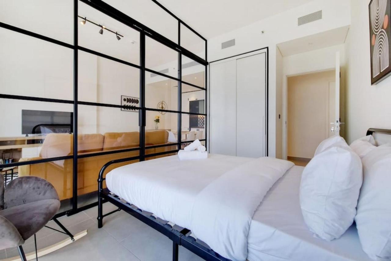 Apartment Collective Tower 1, Hills - Vacationer Dubai